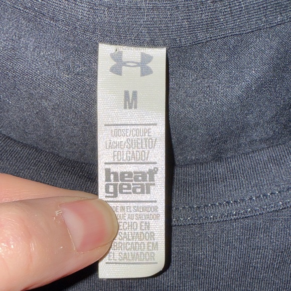 Under Armour Black Sleeveless Top with Patterned Blue Logo - Picture 2 of 9